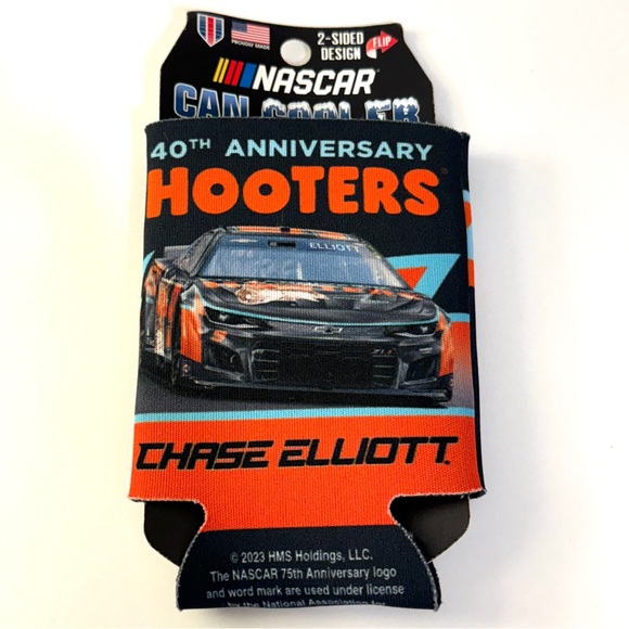 HOOTERS 2024 Calendar and Can Collie Combo Set NWT - Picture 4 of 13